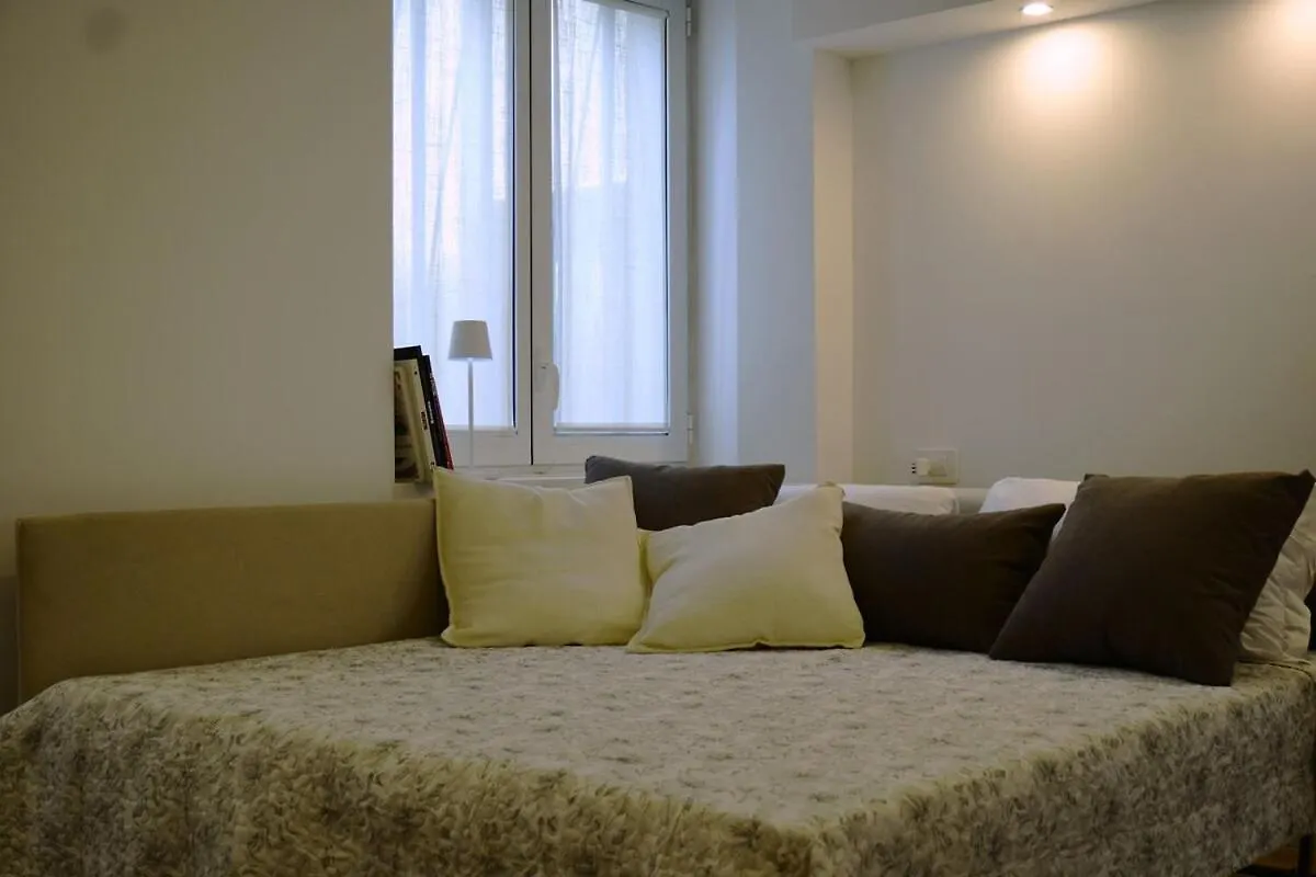 Apartment Sonnino Studio - At Your Place Milano
