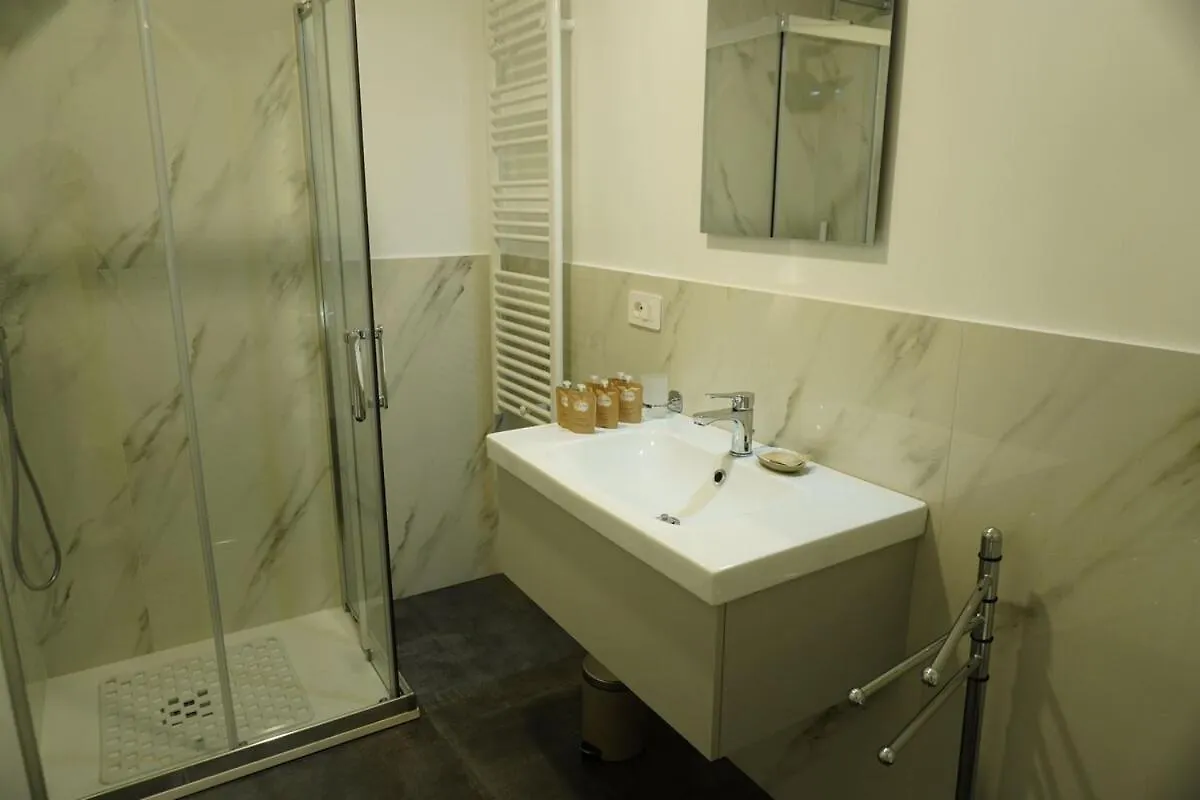 Sonnino Studio - At Your Place Milano 0*, Milan