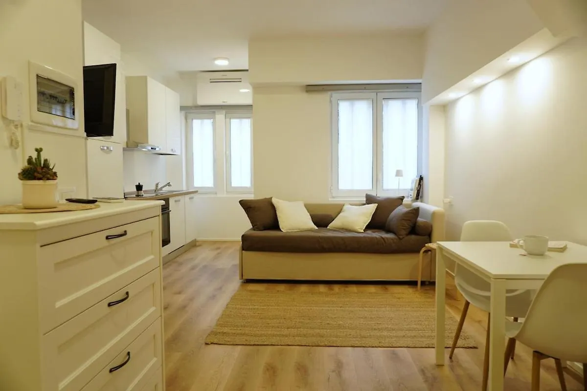 Sonnino Studio - At Your Place Milano